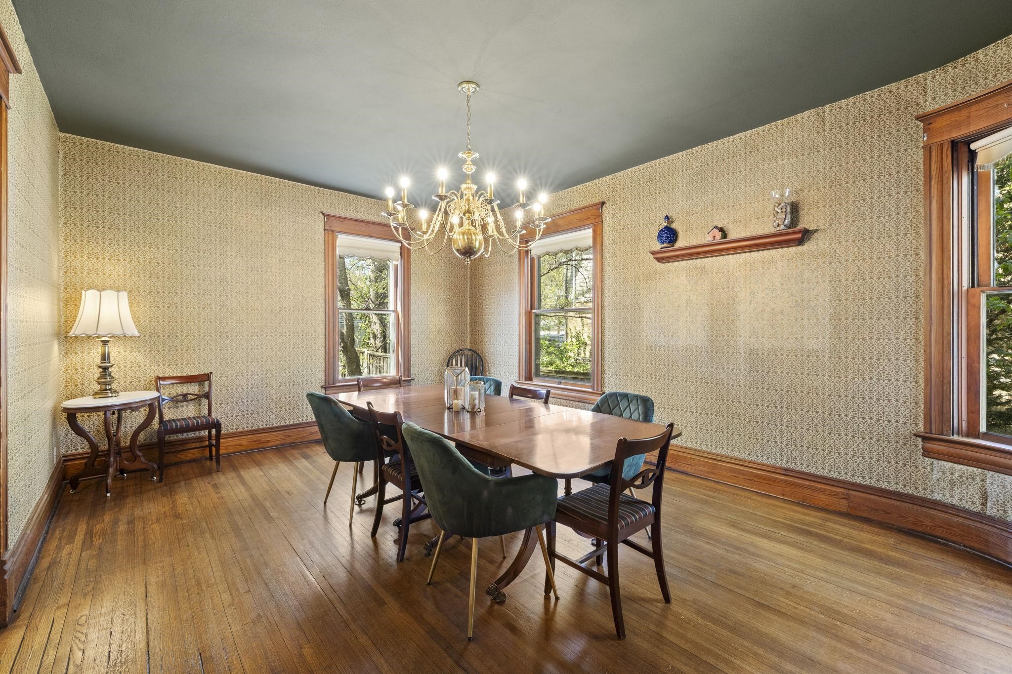 2016 Harlem Boulevard Rockford, IL 61103 - Photo 11 of 43