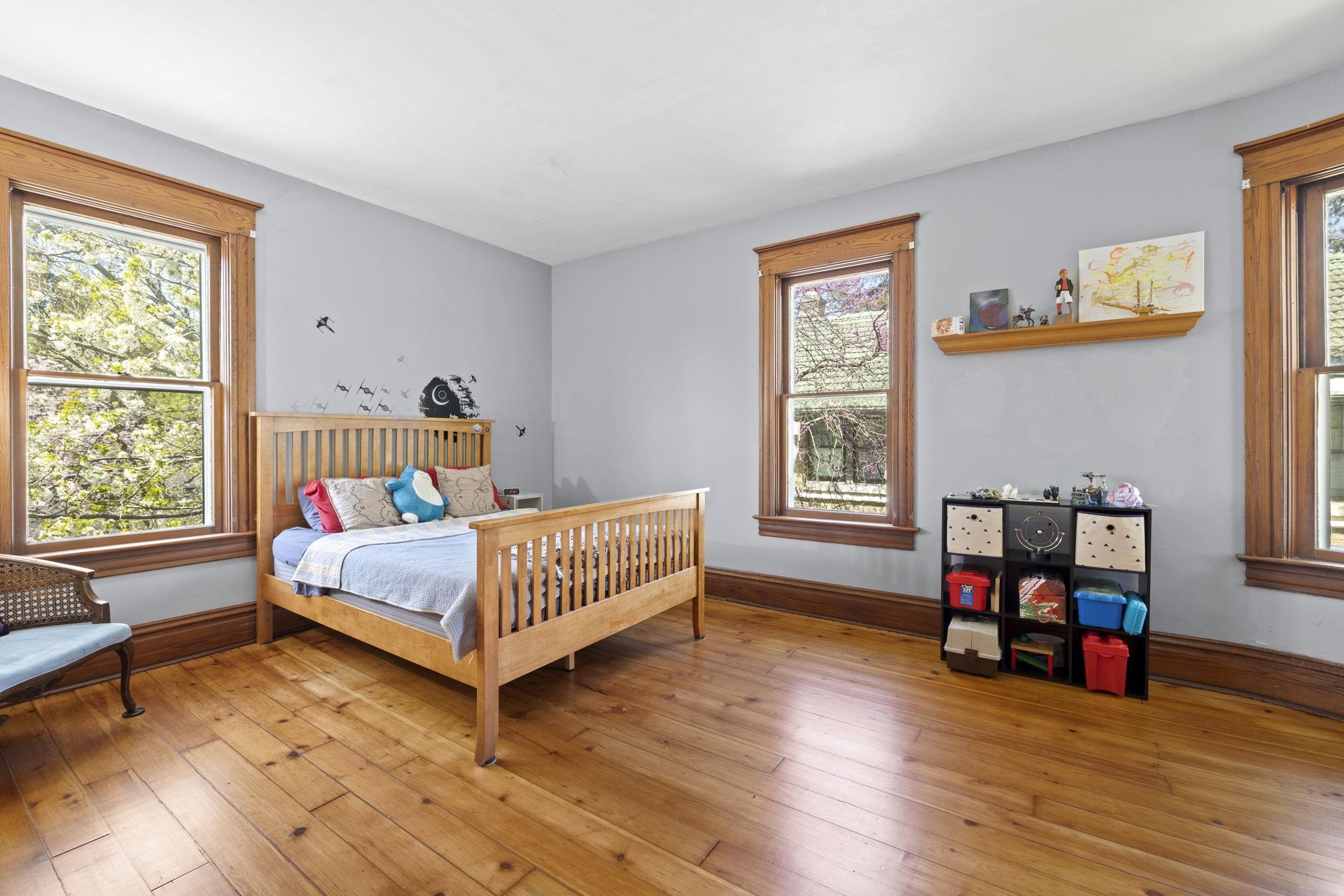 2016 Harlem Boulevard Rockford, IL 61103 - Photo 24 of 43