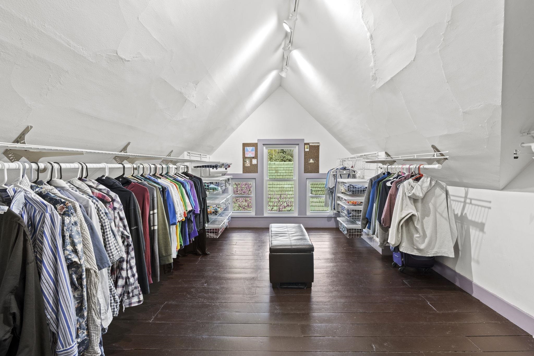 2016 Harlem Boulevard Rockford, IL 61103 - Photo 32 of 43