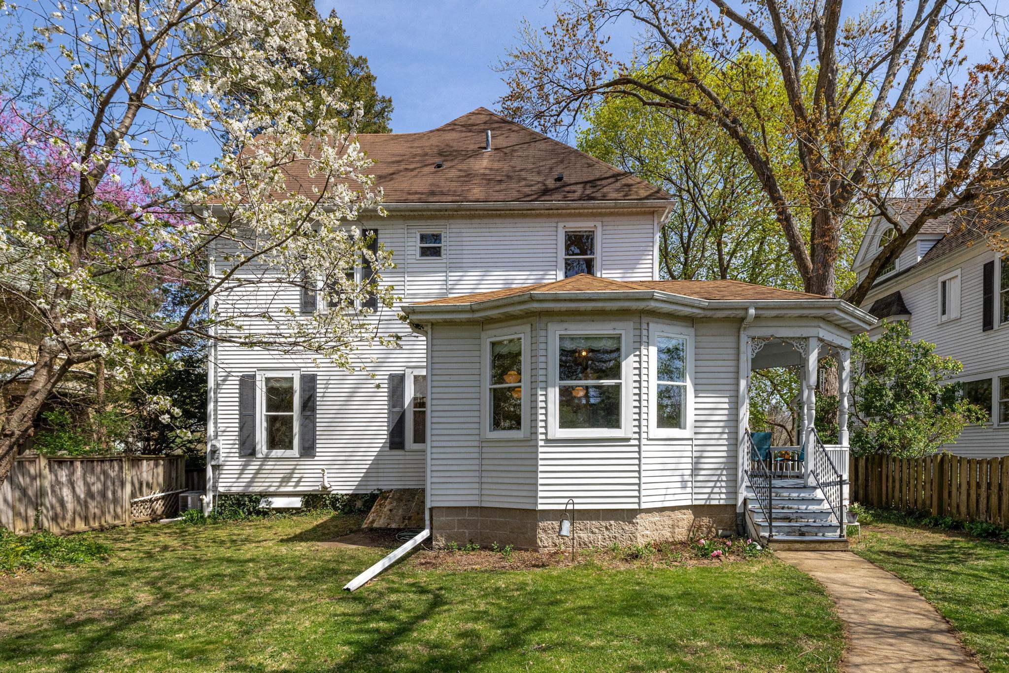 2016 Harlem Boulevard Rockford, IL 61103 - Photo 35 of 43