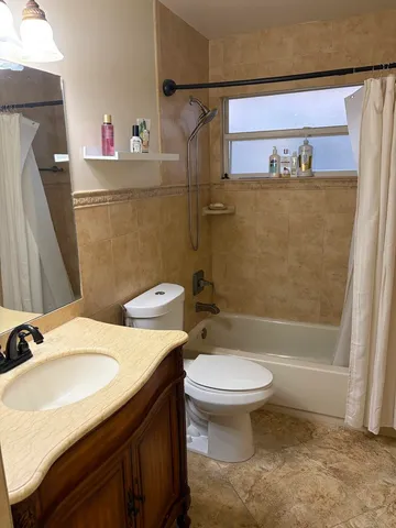 $4,000 | 13814 Callington Drive, Wellington, FL 33414