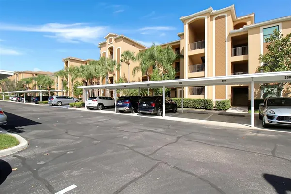 a view of building with street