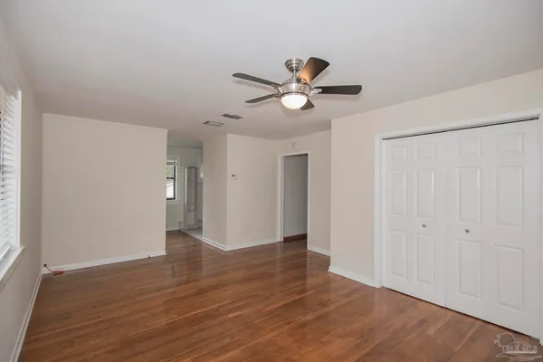 $2,000 | 6314 White Oak Drive, Pensacola, FL 32503