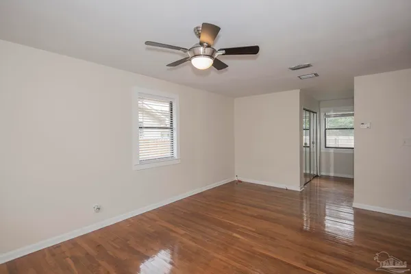 $2,000 | 6314 White Oak Drive, Pensacola, FL 32503