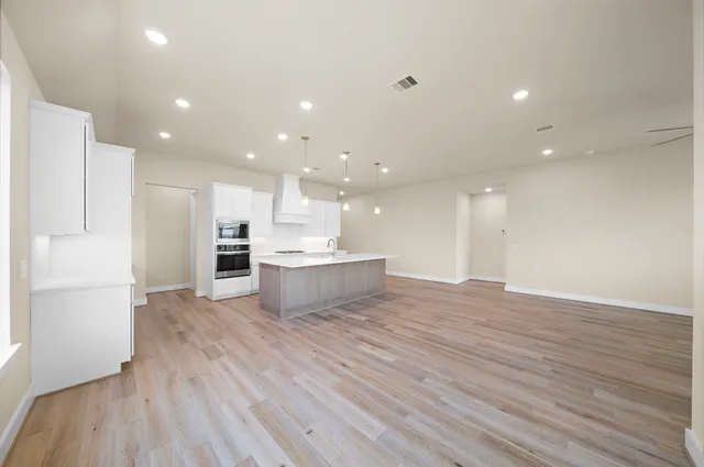 $505,486 | 14915 Lake Par Circle, Willis, TX 77318