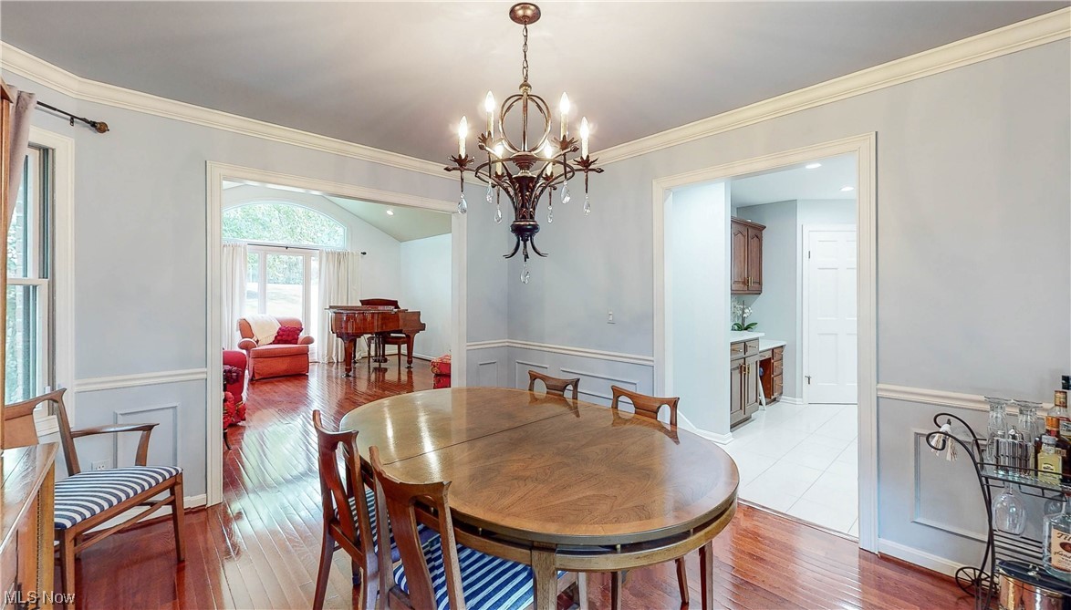 5550 Spring Grove Drive Solon, OH 44139 - Photo 8 of 31