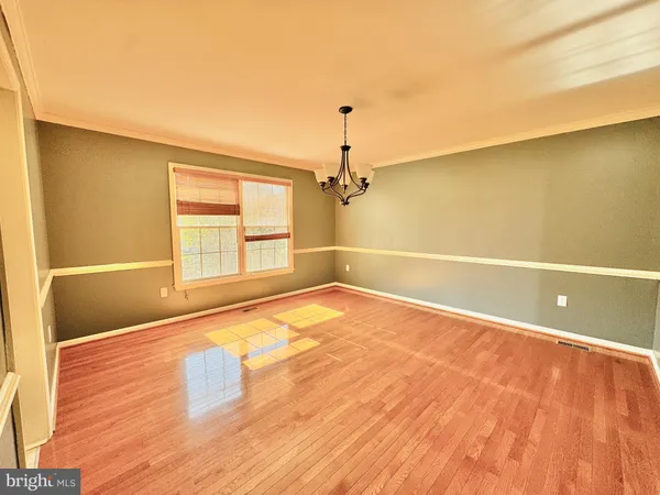 $3,750 | 28 Scotland Circle, Stafford, VA 22554