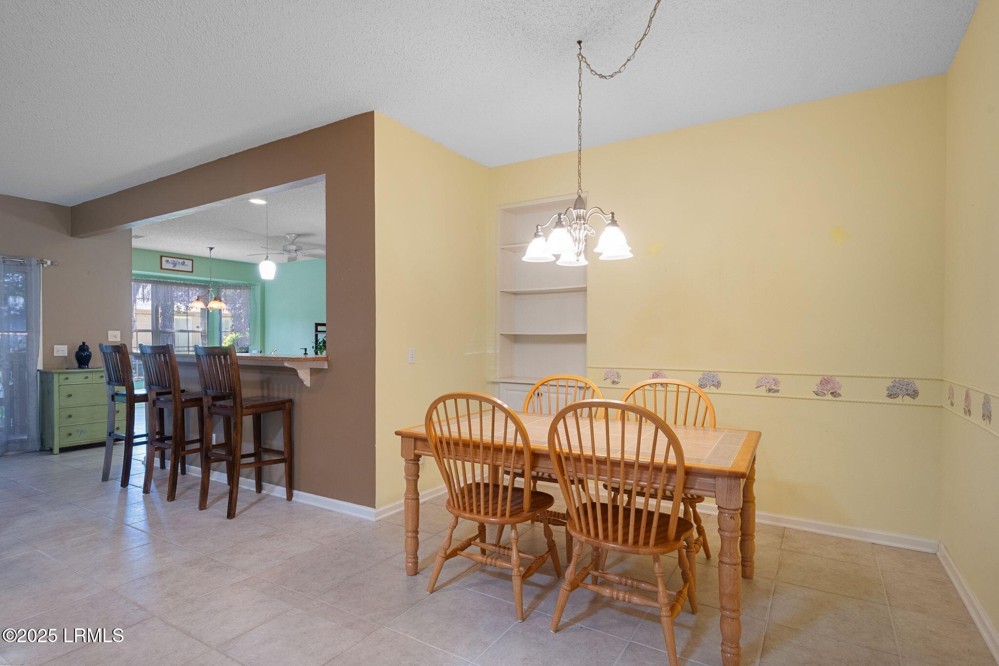 186 Hampton Circle Bluffton, SC 29909 - Photo 11 of 36 11