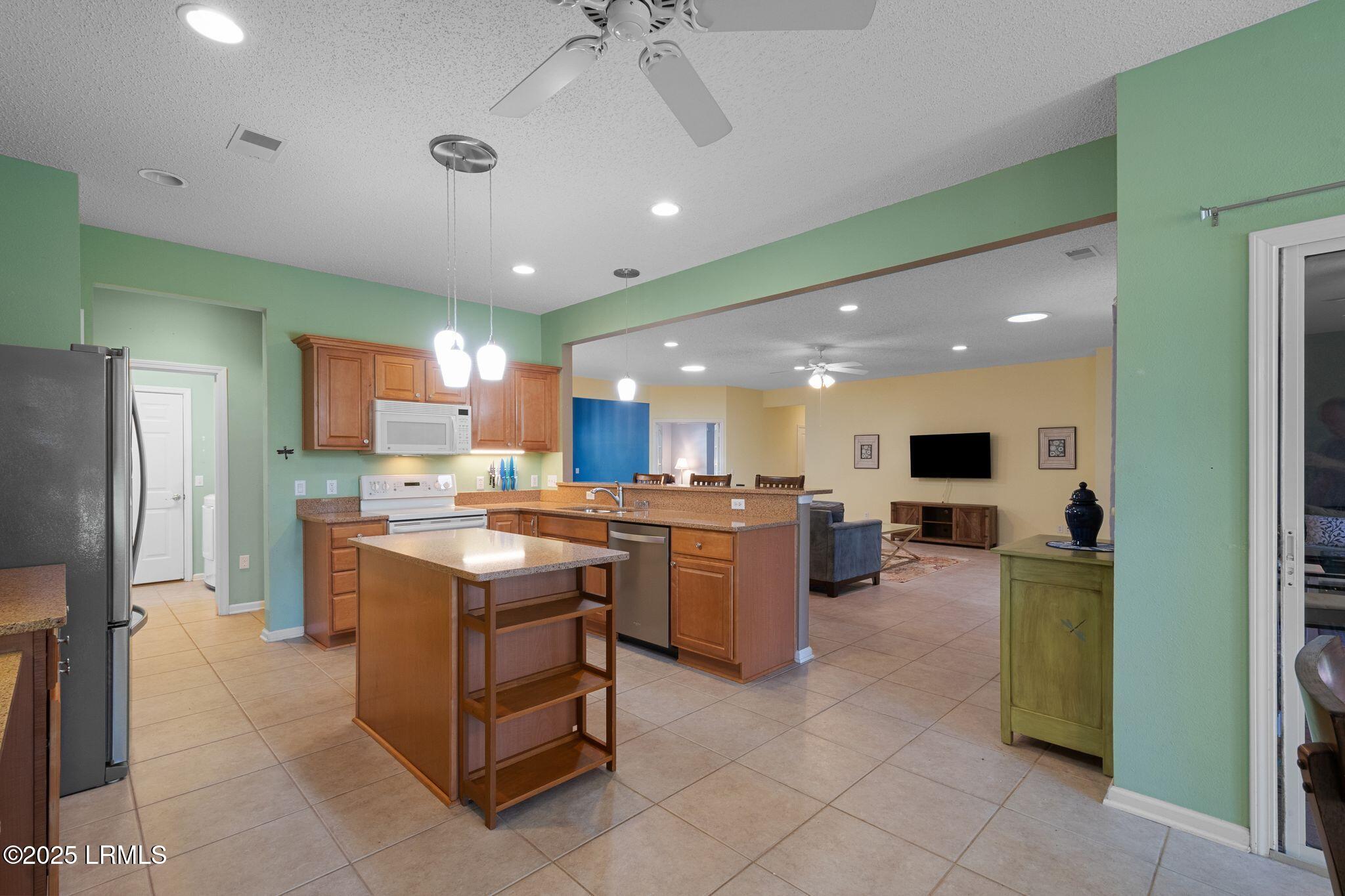 186 Hampton Circle Bluffton, SC 29909 - Photo 16 of 36 16