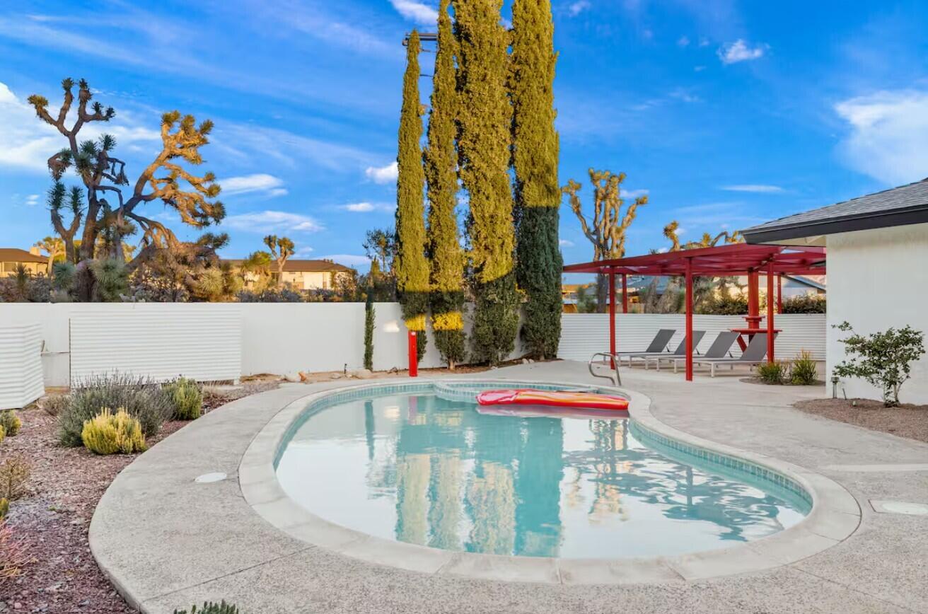 6451 Red Bluff Avenue Yucca Valley, CA 92284 - Photo 51 of 71 Red Bluff 39