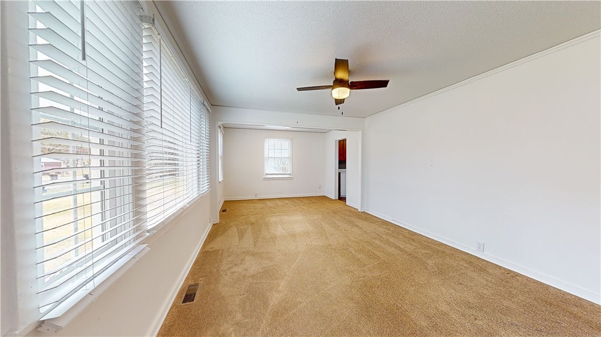 811 Crouch Drive Pendleton, SC 29670 - Photo 5 of 33 Gallery Image 5