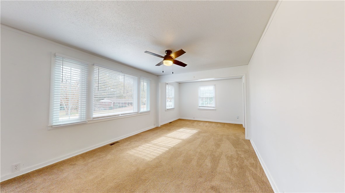 811 Crouch Drive Pendleton, SC 29670 - Photo 6 of 33 Gallery Image 6