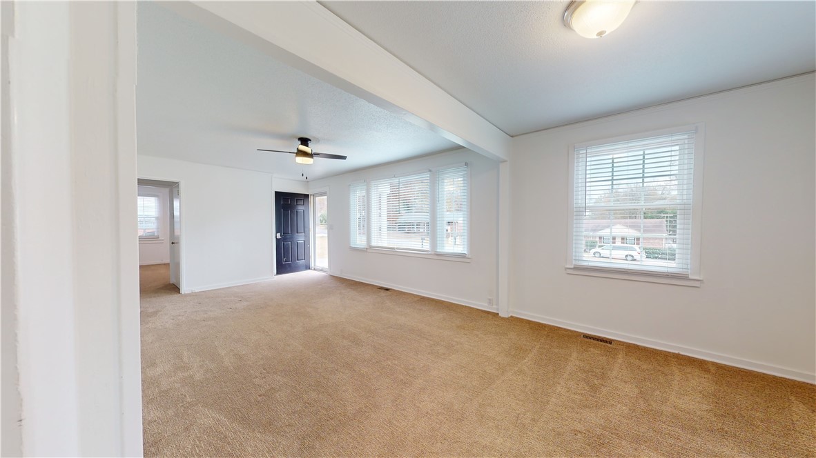 811 Crouch Drive Pendleton, SC 29670 - Photo 8 of 33 Gallery Image 8