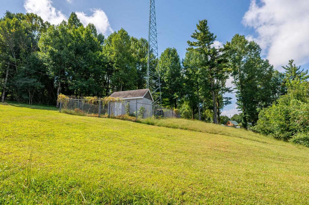 775 Carrollview Road Fancy Gap, VA 24328 - Photo 14 of 18 Gallery Image 14