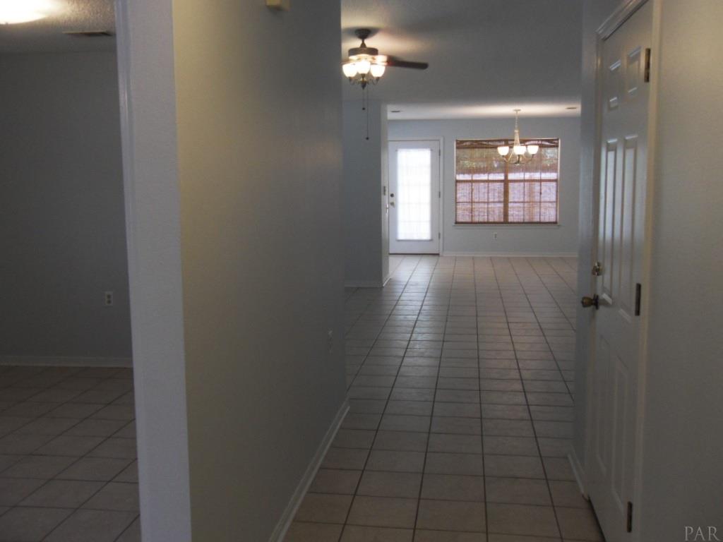 1334 Sunrunner Road Pensacola, FL 32504 - Photo 4 of 25