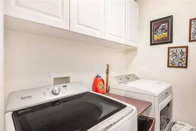 $325,000 | 2605 Shadow Court, St. Joseph, MO 64503