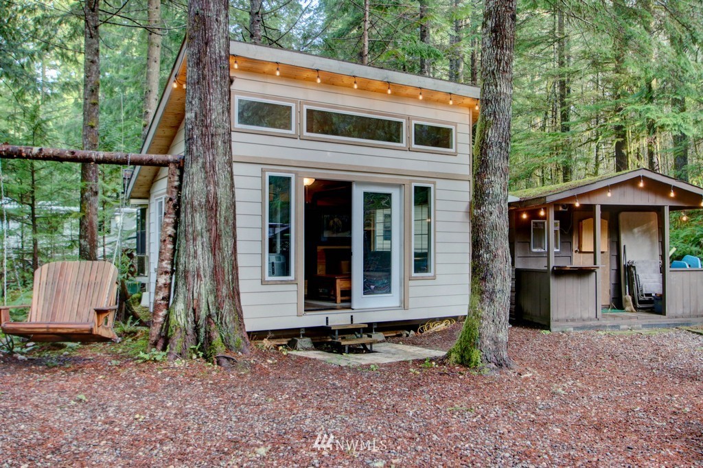 98-1 Goldrush Road Deming, WA 98244 - Photo 22 of 38 Gallery Image 22