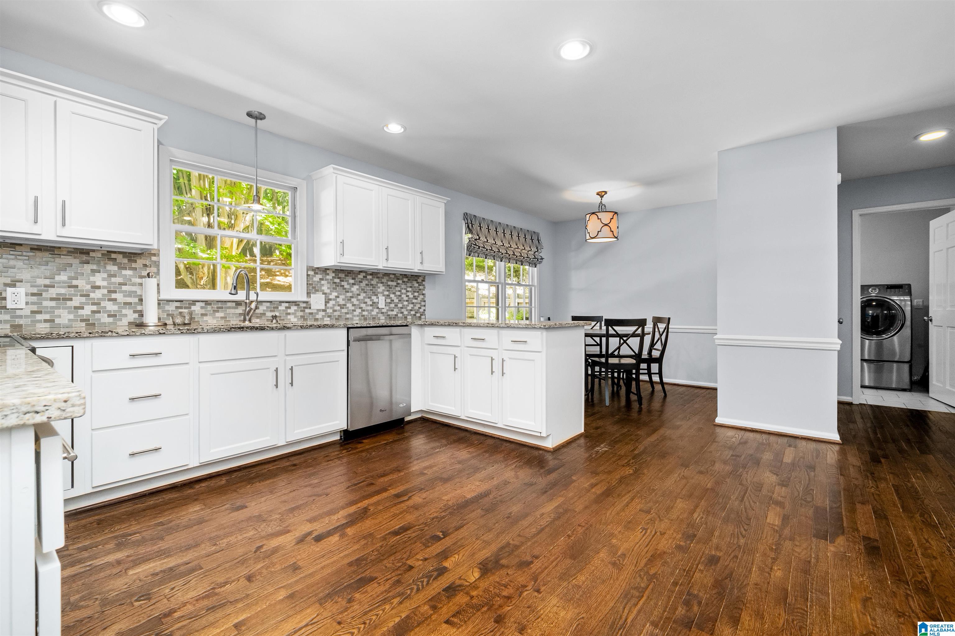 3418 North River Road Birmingham, AL 35223 - Photo 15 of 46