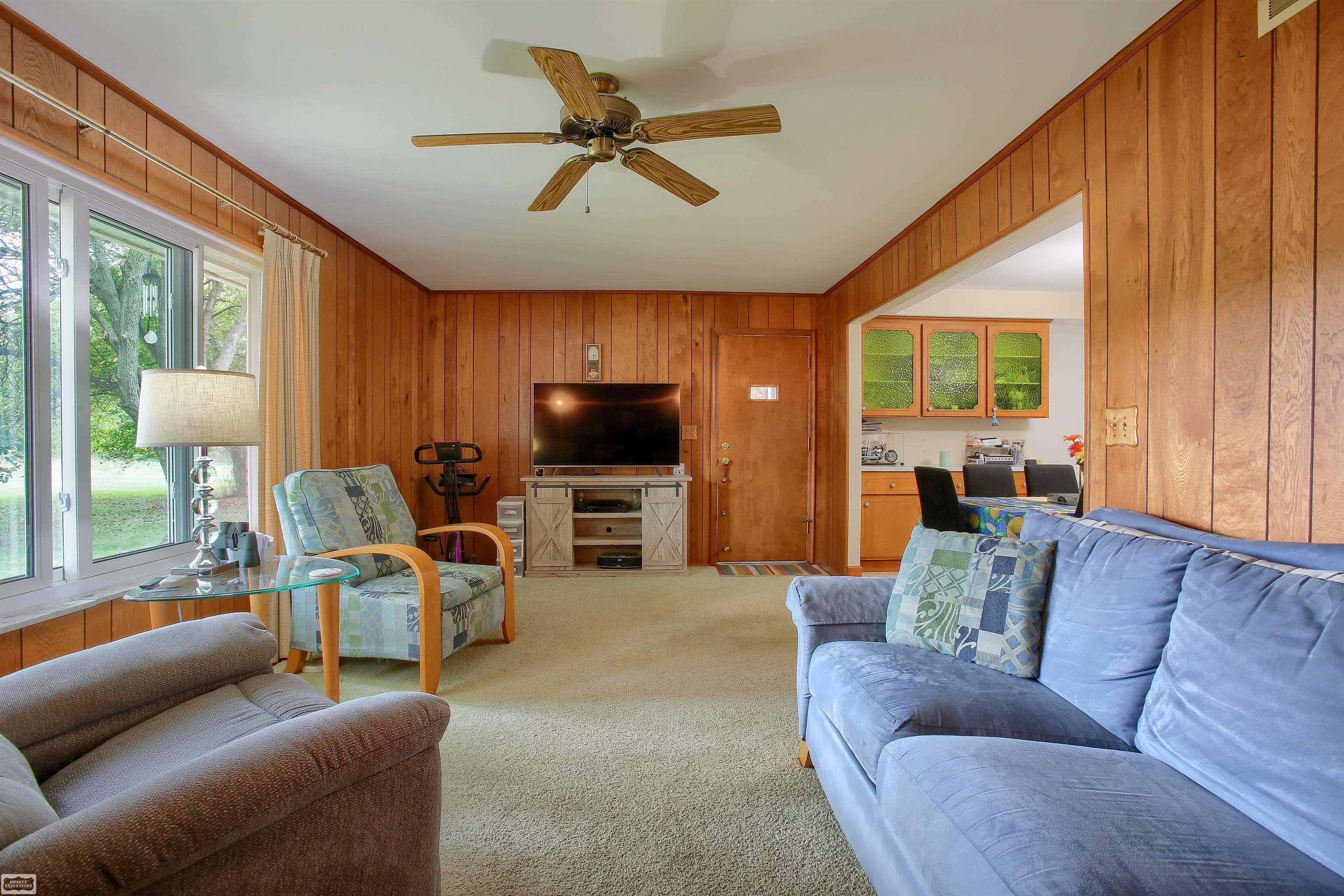 61900 Bates Road New Haven, MI 48048 - Photo 13 of 43 50090471-12.JPG