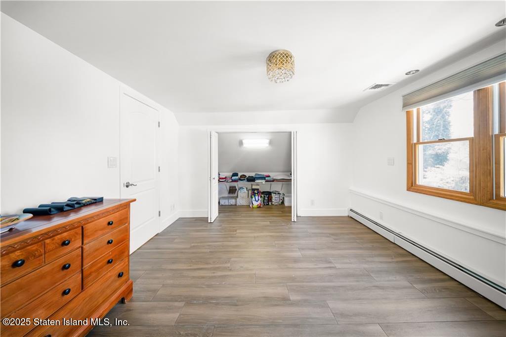 393 St Andrews Road Staten Island, NY 10306 - Photo 14 of 41 GetMedia (12)