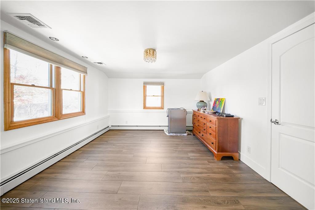 393 St Andrews Road Staten Island, NY 10306 - Photo 24 of 41 GetMedia (22)