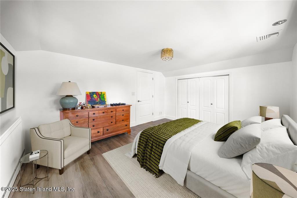 393 St Andrews Road Staten Island, NY 10306 - Photo 40 of 41 GetMedia (38)