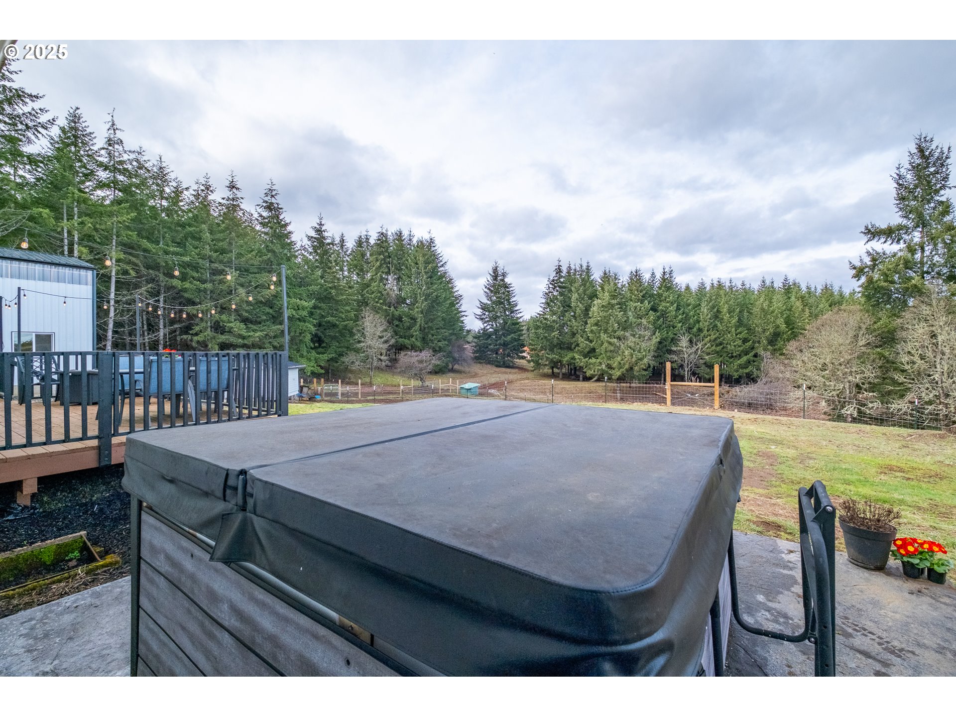 15105 Orchard Knob Road Dallas, OR 97338 - Photo 39 of 48 a view of a backyard with sitting area