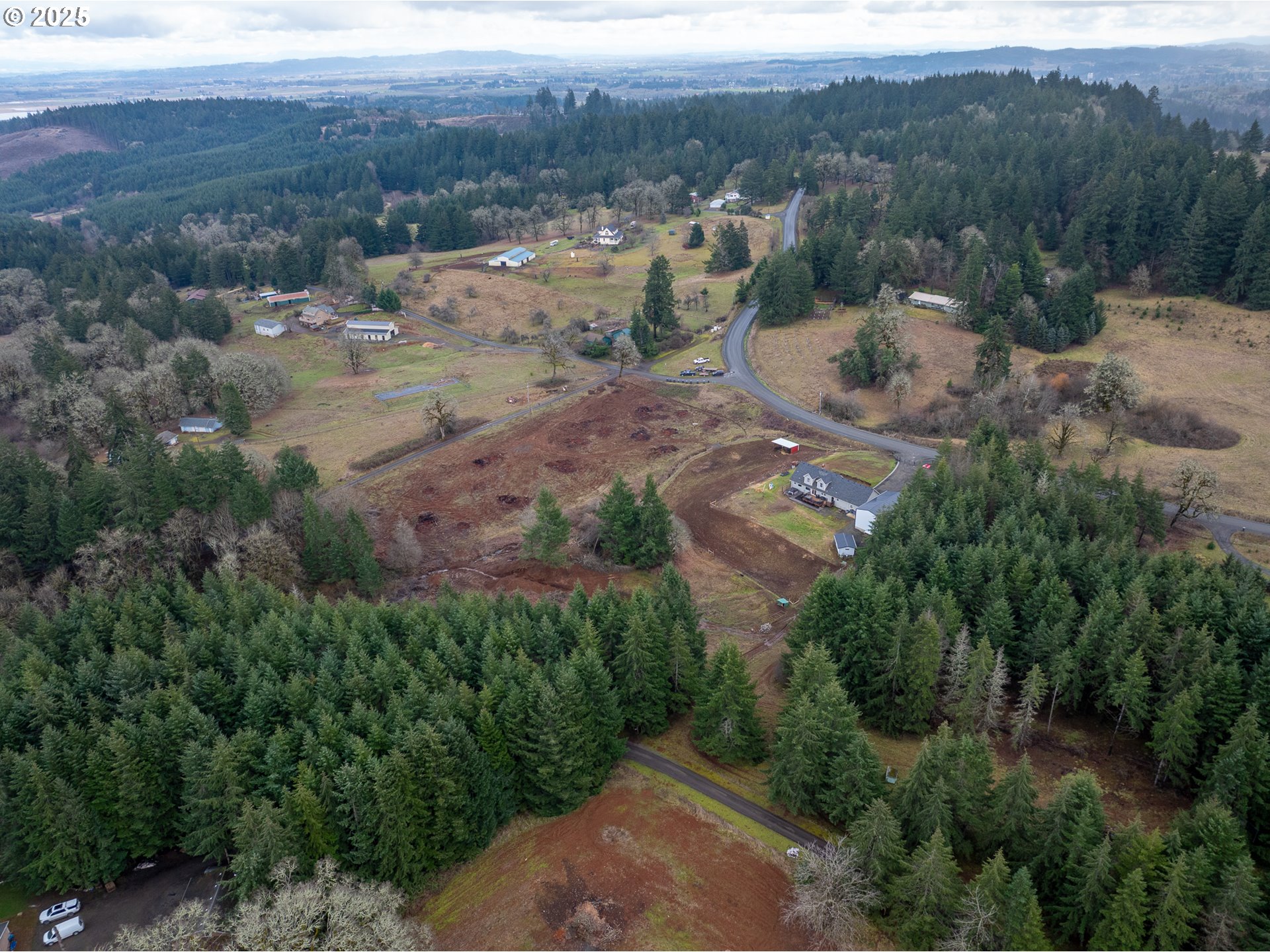 15105 Orchard Knob Road Dallas, OR 97338 - Photo 6 of 48 a view of a dry field with trees