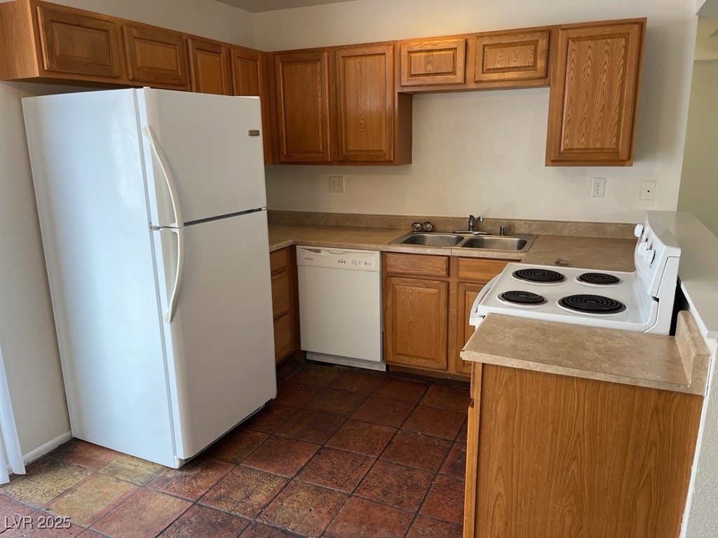 2206 East Desert Inn Road Las Vegas, NV 89169 - Photo 9 of 32