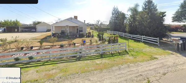 $524,000 | 12283 East Dinuba Avenue, Selma, CA 93662