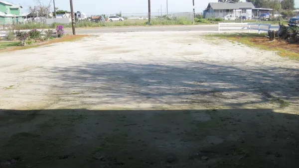 $524,000 | 12283 East Dinuba Avenue, Selma, CA 93662