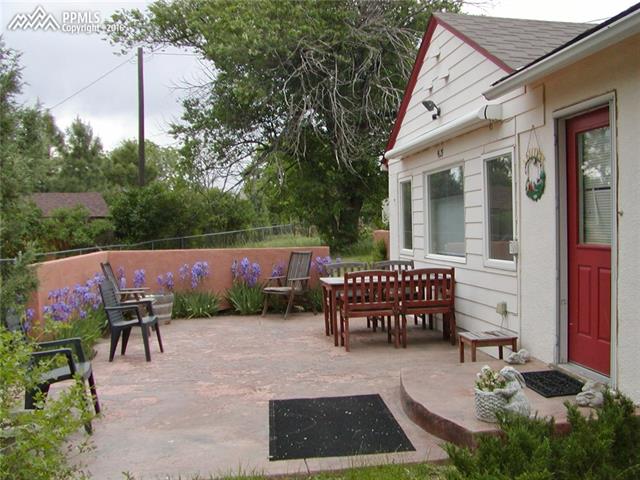 4829 Stanton Road Colorado Springs, CO 80918 - Photo 5 of 19 Gallery Image 5
