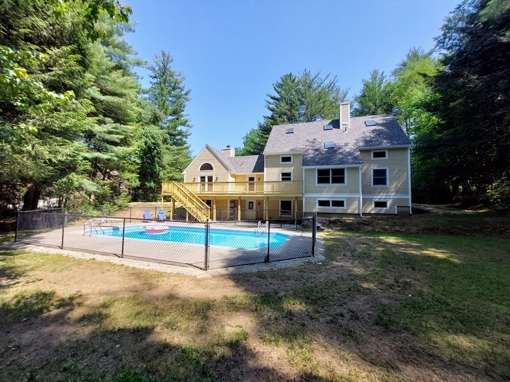 161 Loomis Ridge Westfield, MA 01085 - Photo 2 of 41 Gallery Image 2