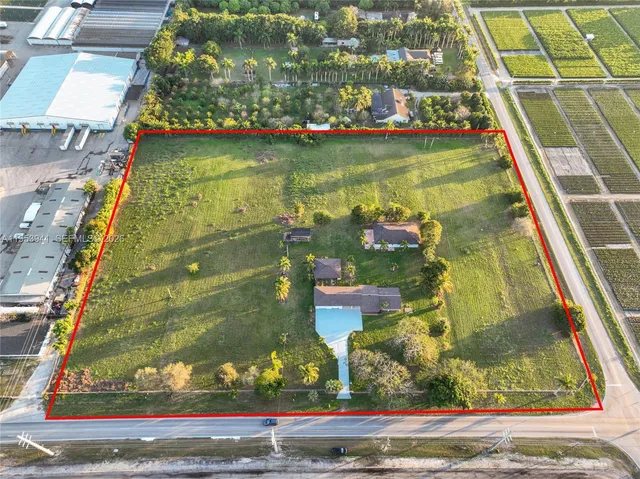 a view of an ocean view