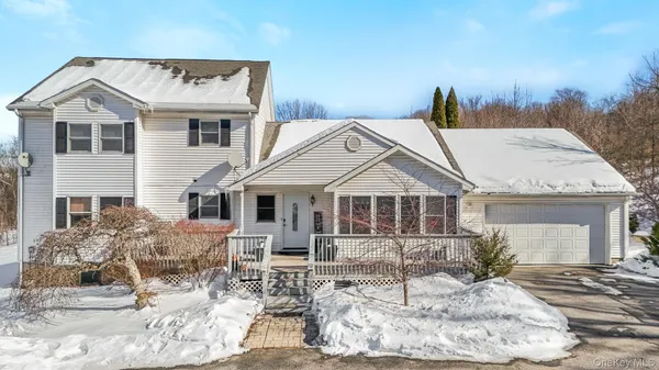 $679,000 | 7 Warwick Turnpike, Warwick, NY 10990