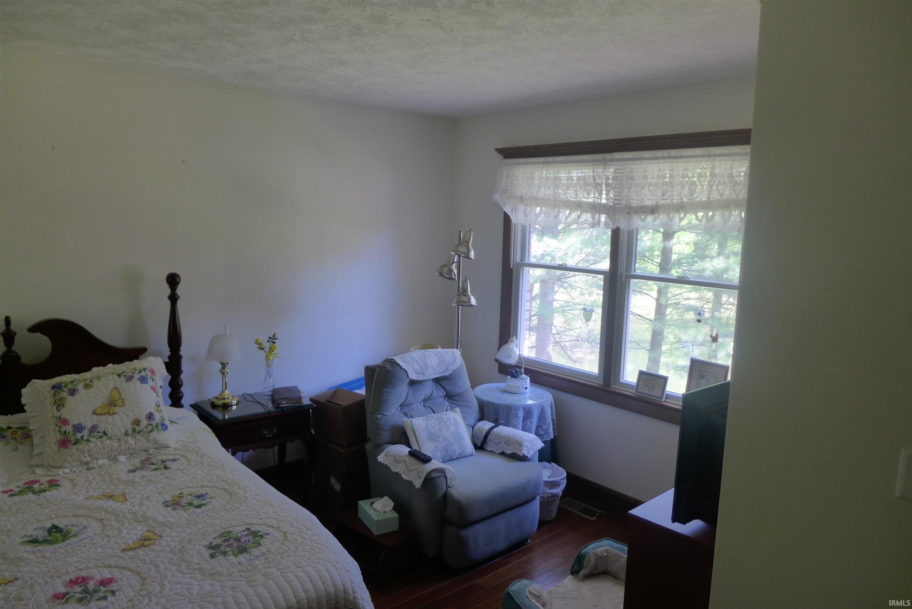 875 South Rustic Lane Jasper, IN 47546 - Photo 8 of 31