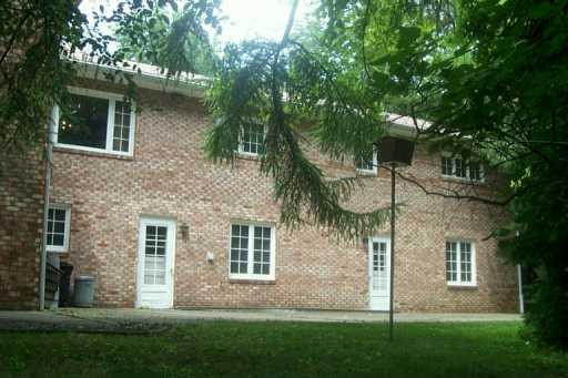 237 Tech Road Thornburg, PA 15205 - Photo 6 of 7 Gallery Image 6