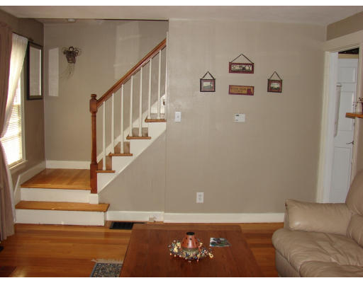 74 Connecticut Avenue Springfield, MA 01104 - Photo 13 of 29 Gallery Image 13