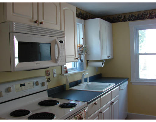 74 Connecticut Avenue Springfield, MA 01104 - Photo 9 of 29 Gallery Image 9