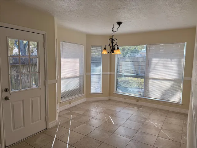 $2,000 | 16322 Ginger Run Way, Sugar Land, TX 77498