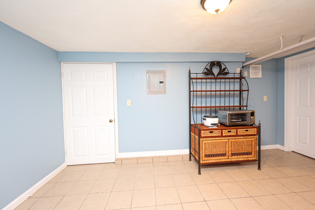 23 Hudson Street, Unit LL Milton, MA 02186 - Photo 14 of 16