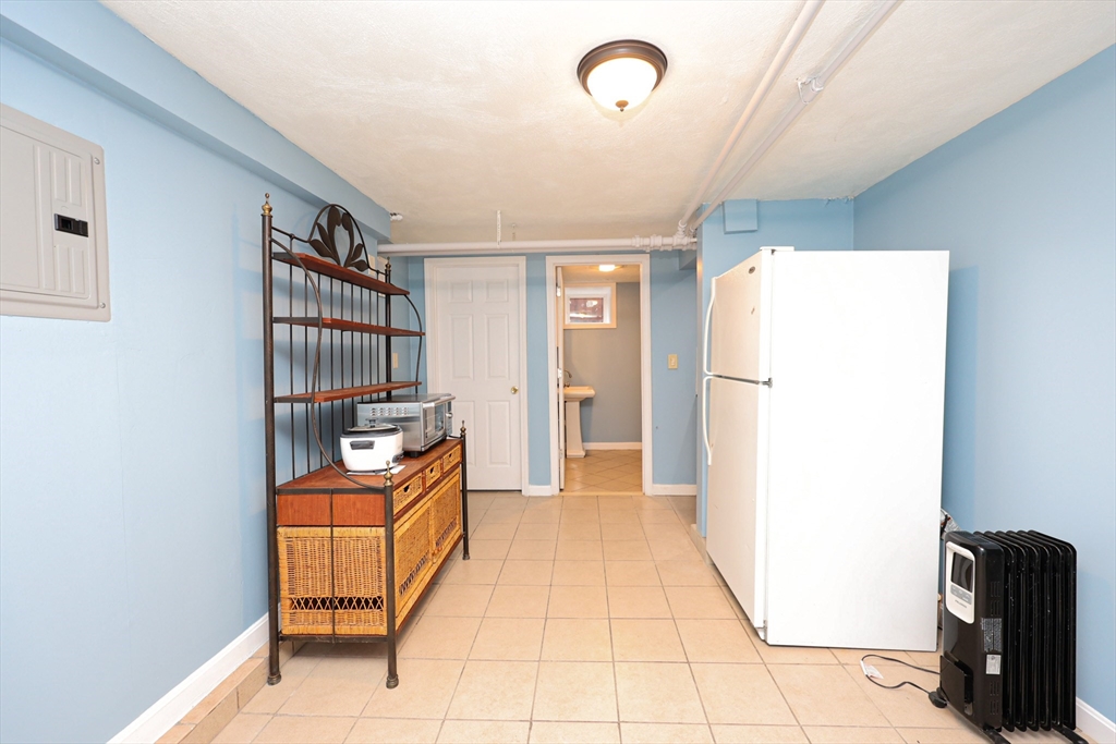 23 Hudson Street, Unit LL Milton, MA 02186 - Photo 3 of 16