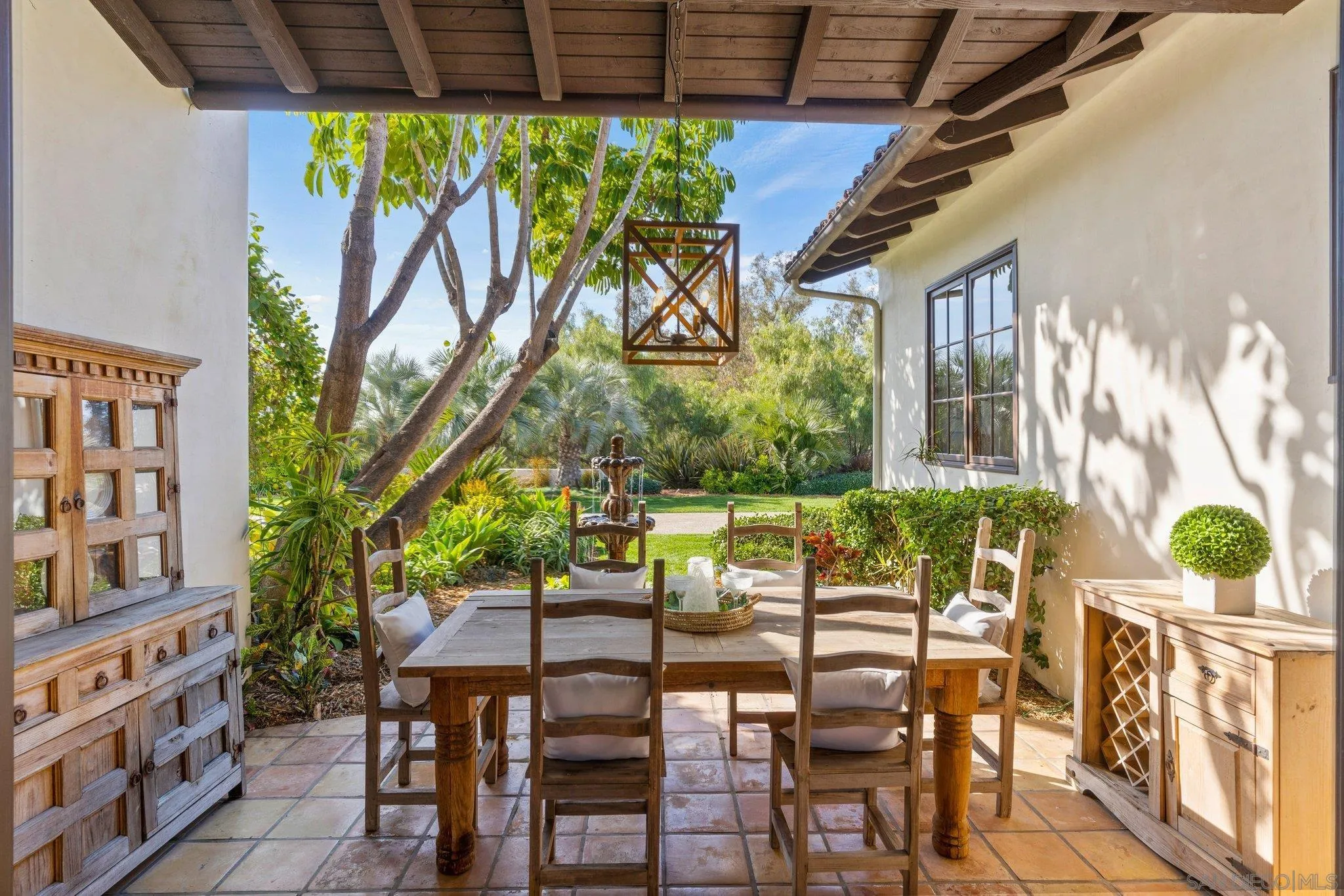 3381 Calle Margarita Encinitas, CA 92024 - Photo 23 of 47 a view of an chairs and table in the patio