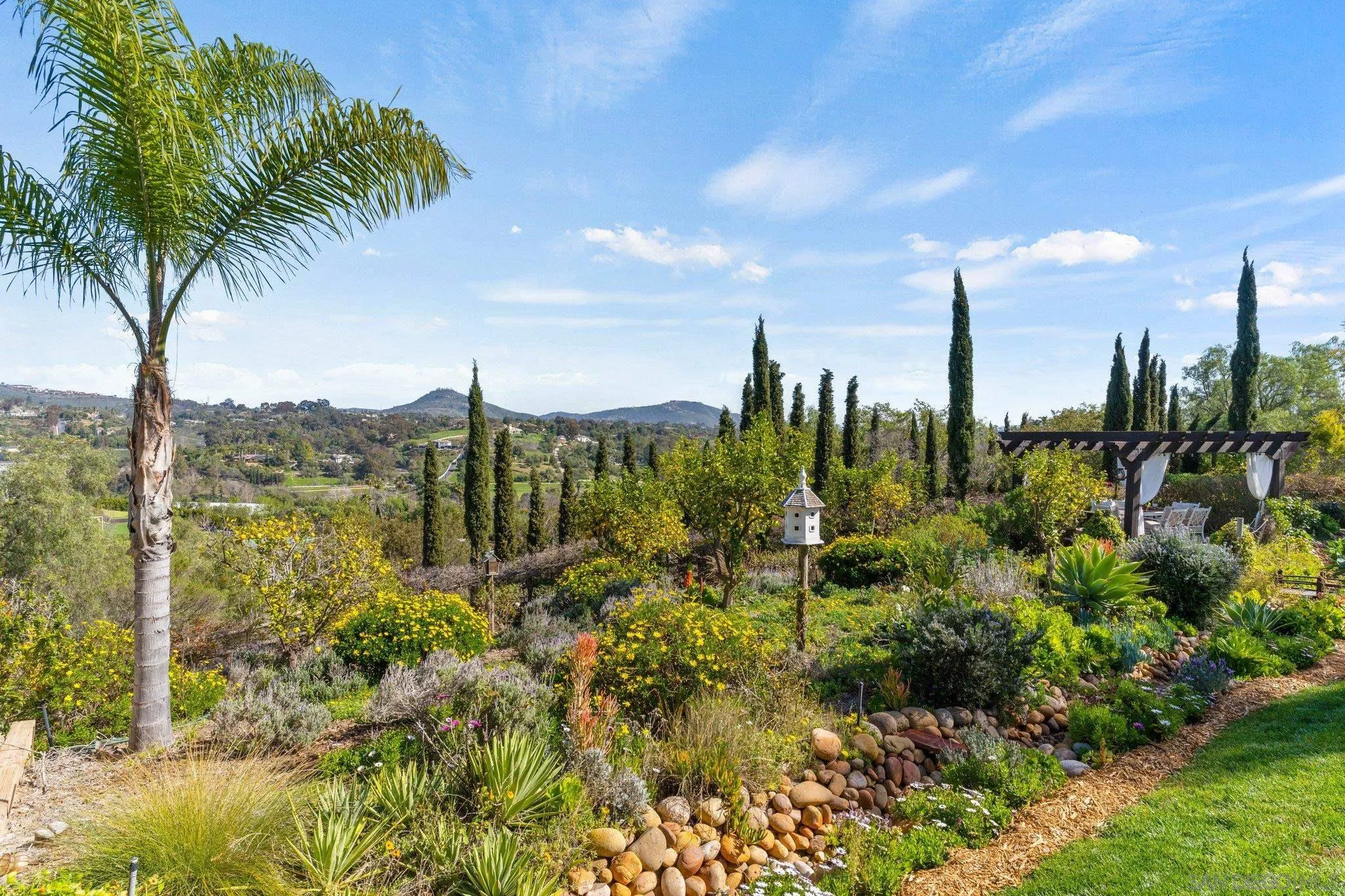 3381 Calle Margarita Encinitas, CA 92024 - Photo 46 of 47 a view of a garden