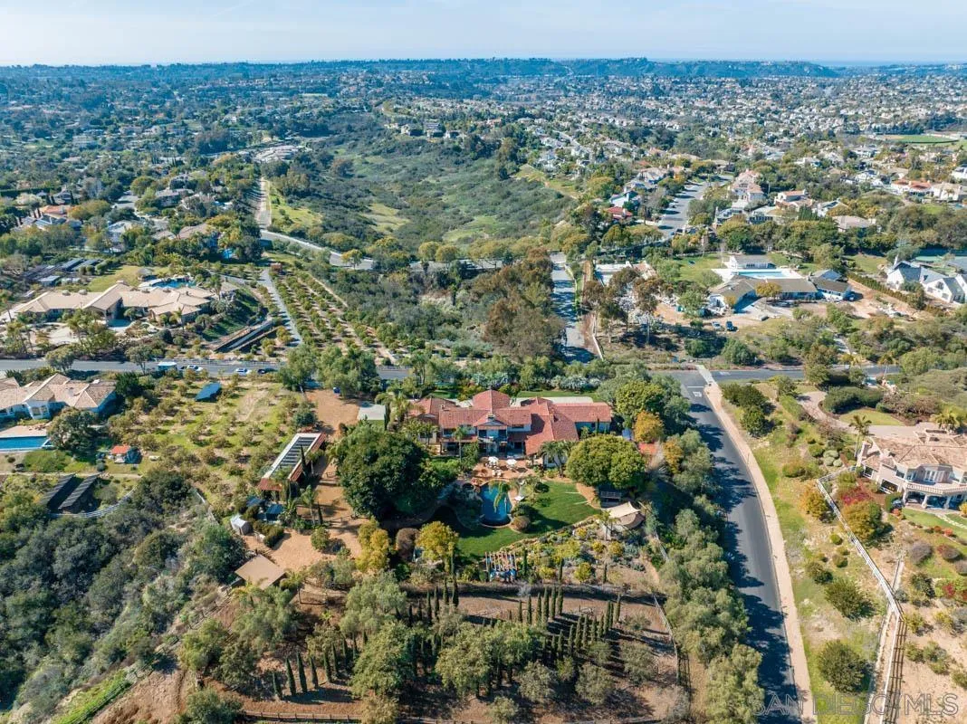3381 Calle Margarita Encinitas, CA 92024 - Photo 47 of 47 a view of a city
