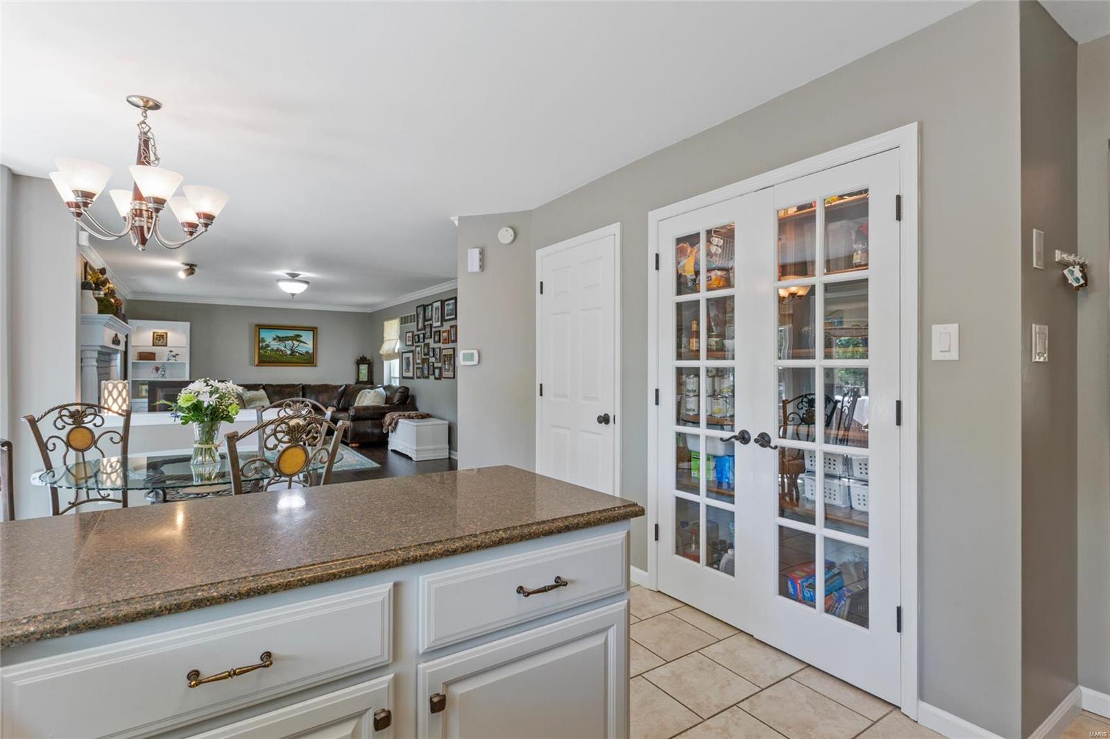 306 Fox Den Drive Ballwin, MO 63021 - Photo 16 of 38 Gallery Image 16