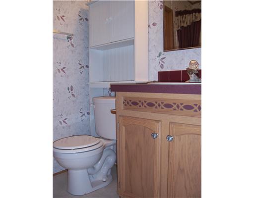 5235 Dutch Ridge Road Beaver, PA 15009 - Photo 14 of 18 Full Bath. SECOND FULL BATH.