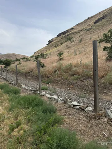 $349,000 | Snake River Road, Asotin, WA 99402