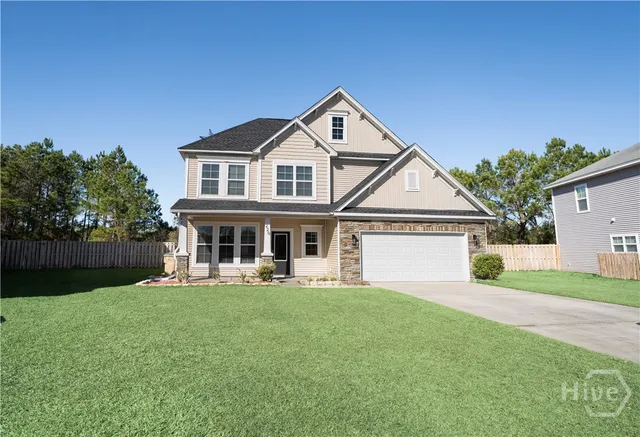 $2,900 | 220 Willow Oak Drive, Richmond Hill, GA 31324