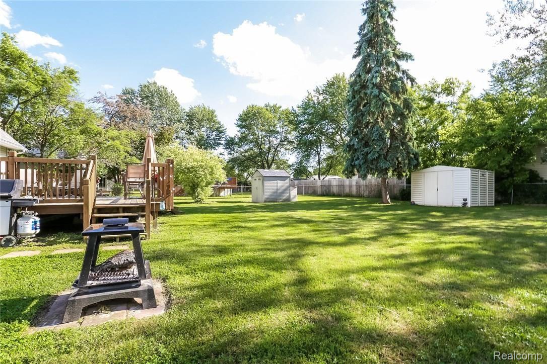 5498 Liberty Bell Road Grand Blanc, MI 48439 - Photo 26 of 31 028-Exterior-5888675-medium.jpg